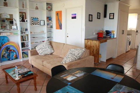 Shark Bay B & B - Accommodation Nelson Bay 1