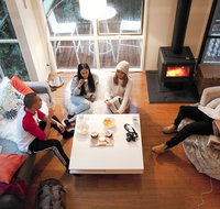 Treetop Stay - Accommodation Nelson Bay