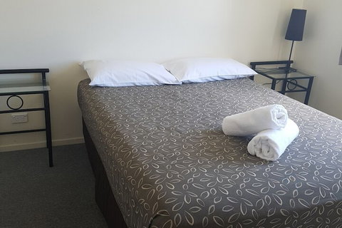 Lucinda Fishing Lodge - Accommodation Nelson Bay 7