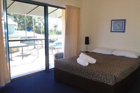 Lucinda Fishing Lodge - Accommodation Nelson Bay 3