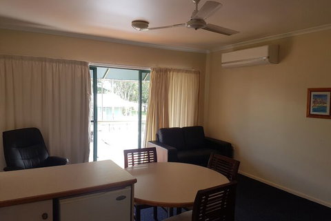 Lucinda Fishing Lodge - Accommodation Nelson Bay 5