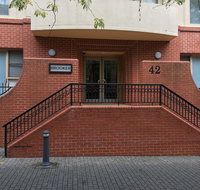 City Escape 3BD in Adelaides East End 5 - Accommodation Nelson Bay
