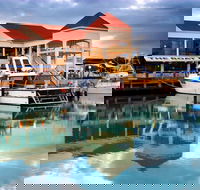 The Marina Hotel - Mindarie - Accommodation Nelson Bay