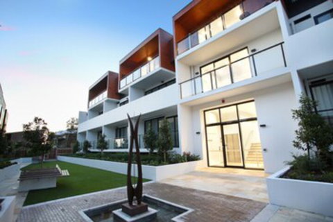 Northcote Hill - StayCentral - Accommodation Nelson Bay 0