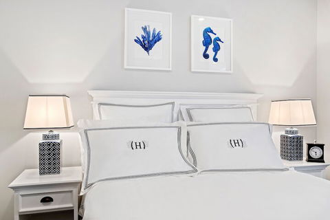 The Hamptons Apartments - Port Melbourne - Accommodation Nelson Bay 7