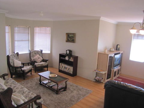 Ocean View Retreat - Accommodation Nelson Bay 5