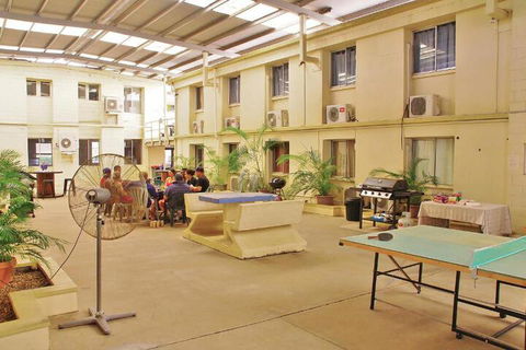 Accommodation At Isa - Accommodation Nelson Bay 2