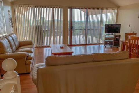 The Curly Seahorse - Accommodation Nelson Bay 5