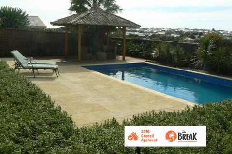 La Mer Home With A Pool - Nelson Bay Accommodation.com 4