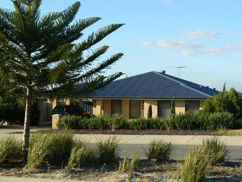 La Mer Home With A Pool - Nelson Bay Accommodation.com 3