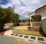 Echuca Holiday Units - Accommodation Nelson Bay