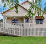 Catherine Normane Holiday House - Accommodation Nelson Bay