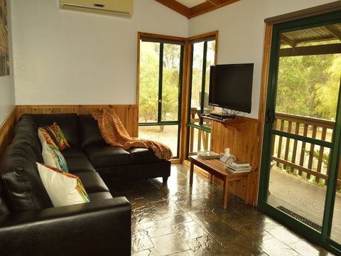 Diamond Forest Farm Stay - Accommodation Nelson Bay 2