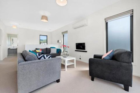 Glas - Accommodation Nelson Bay 0