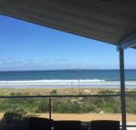 Waterfront Dream Vincentia - Nelson Bay Accommodation.com