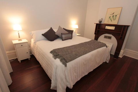 Evelyn House - Accommodation Nelson Bay 5