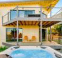 Achilles - Accommodation Nelson Bay