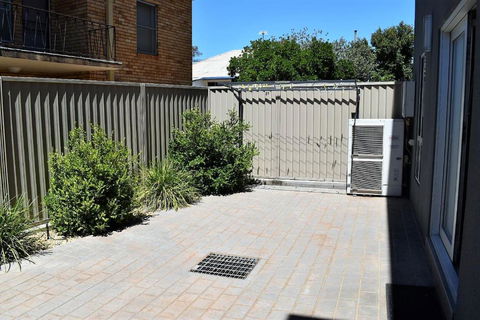 Griffith Prestige Apartments - Accommodation Nelson Bay 5