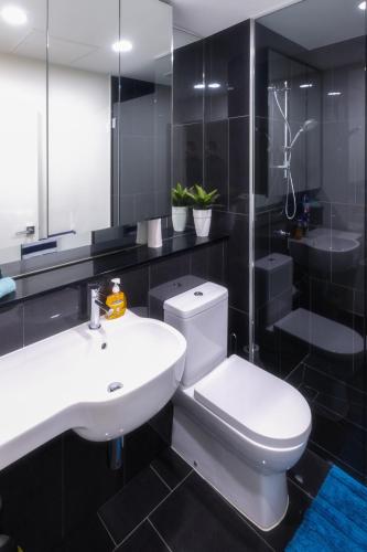 Waterfront Apartments Marinaquays Apt 221 & Apt 234 - Accommodation Nelson Bay 5