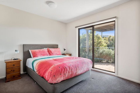 Amaroo - Accommodation Nelson Bay 6