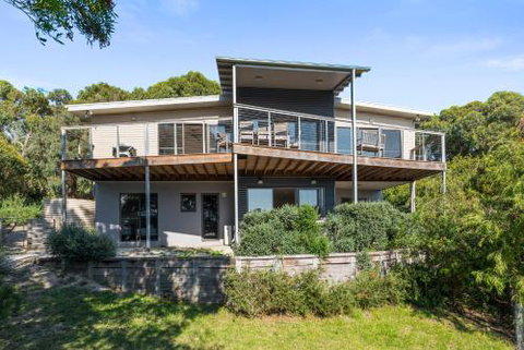 Amaroo - Accommodation Nelson Bay 4