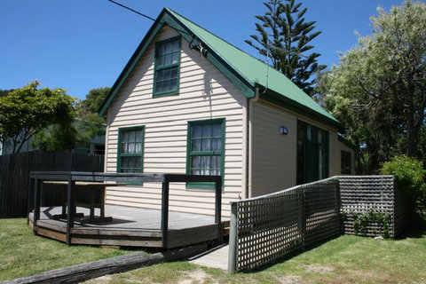Gaol House Cottages - Accommodation Nelson Bay 1