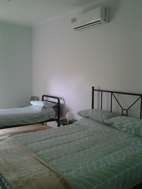 Hilltop Escape B&B - Accommodation Nelson Bay 5