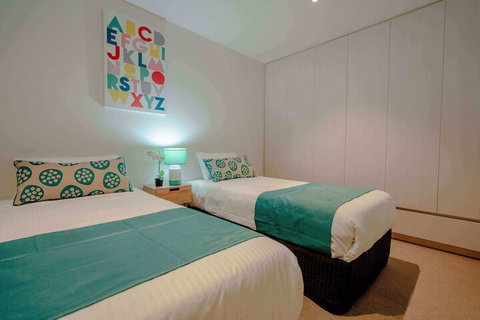 Absolute Collins - Accommodation Nelson Bay 7