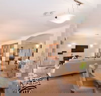 Gold Coast Waterfront Paradise