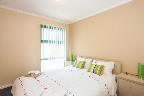 Anglesea River Apartments 2 Bed Unit 2 / 4 - Accommodation Nelson Bay 3