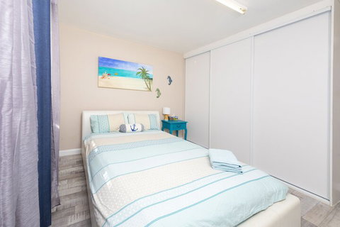 La Casa - Nelson Bay Accommodation.com 2