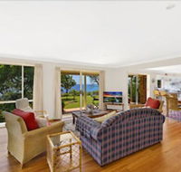 Stunning Ocean Views - Accommodation Nelson Bay