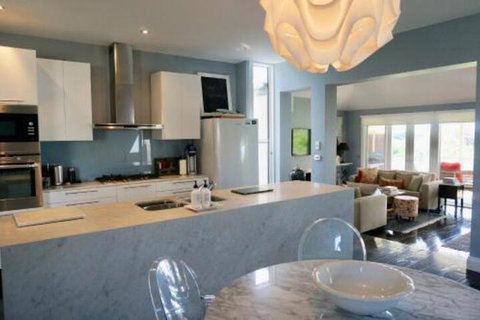 BayView House - Accommodation Nelson Bay 2