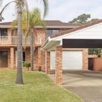 Hill Top Water & Bush Views - Nelson Bay Accommodation.com 0