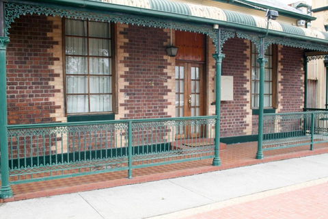 34 On Emily - Accommodation Nelson Bay 5