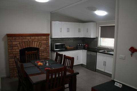 34 On Emily - Accommodation Nelson Bay 2