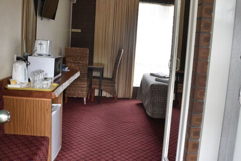 Valley Views Motel & Chalets - Accommodation Nelson Bay 6