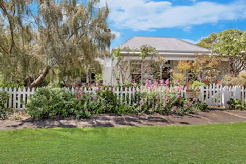Hillingden - Accommodation Nelson Bay 0
