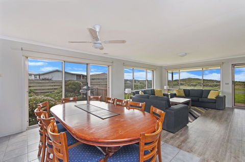 Ocean Break - Accommodation Nelson Bay 2