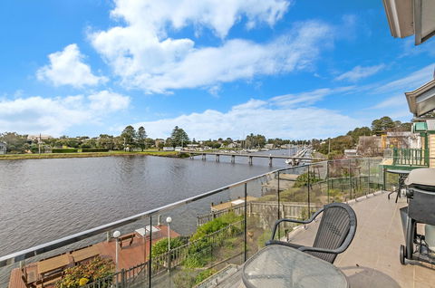 River Charm Apartment - Accommodation Nelson Bay 6