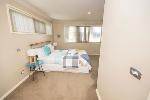 The Pitch - Accommodation Nelson Bay 4