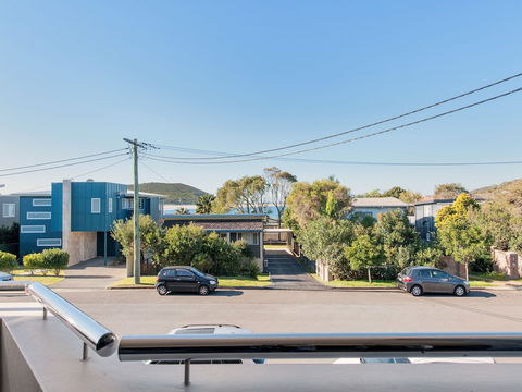 Footprints At Fingal Bay - Nelson Bay Accommodation.com 1