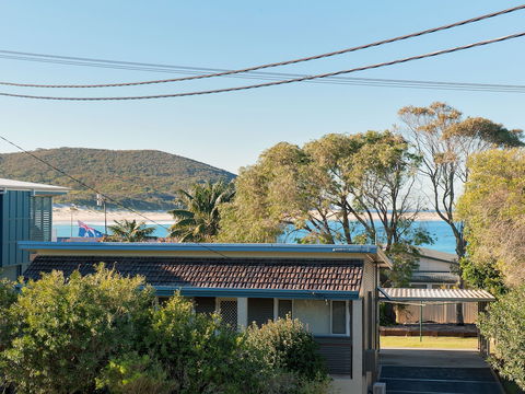 Footprints At Fingal Bay - Nelson Bay Accommodation.com 2