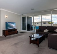 Oasis Unit 3 / 5 Laman Street - Accommodation Nelson Bay