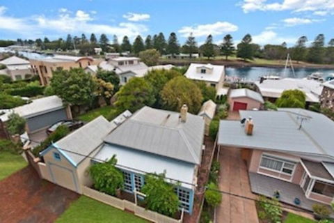 Edge17 Port Fairy Wharf - Accommodation Nelson Bay 1