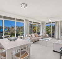 The Helm Unit 1 22 Voyager Close - Accommodation Nelson Bay