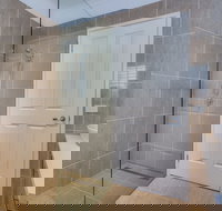 Cute Cottage on Cain