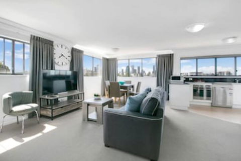 Kangaroo Point Central - Accommodation Nelson Bay 0