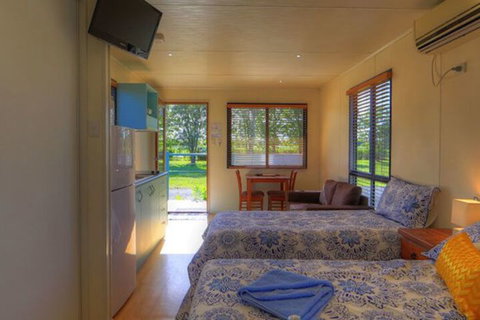 August Moon Caravan Park - Accommodation Nelson Bay 5