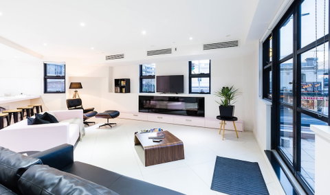 MADDISON, 3BDR Port Melbourne Apartment - Accommodation Nelson Bay 1